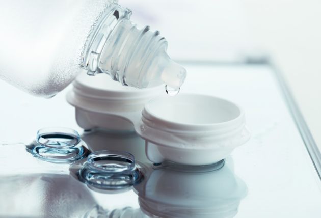 Image de la catégorie Liquides, gouttes pour les yeux et traitements pour les yeux